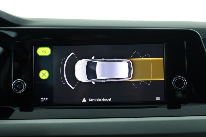 Volkswagen Golf, 2022