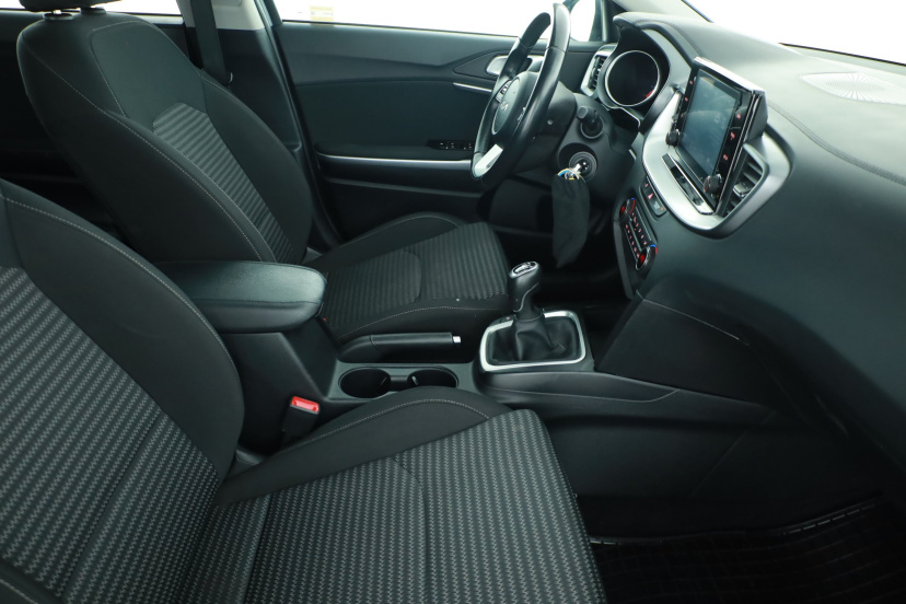Kia Ceed, 2022