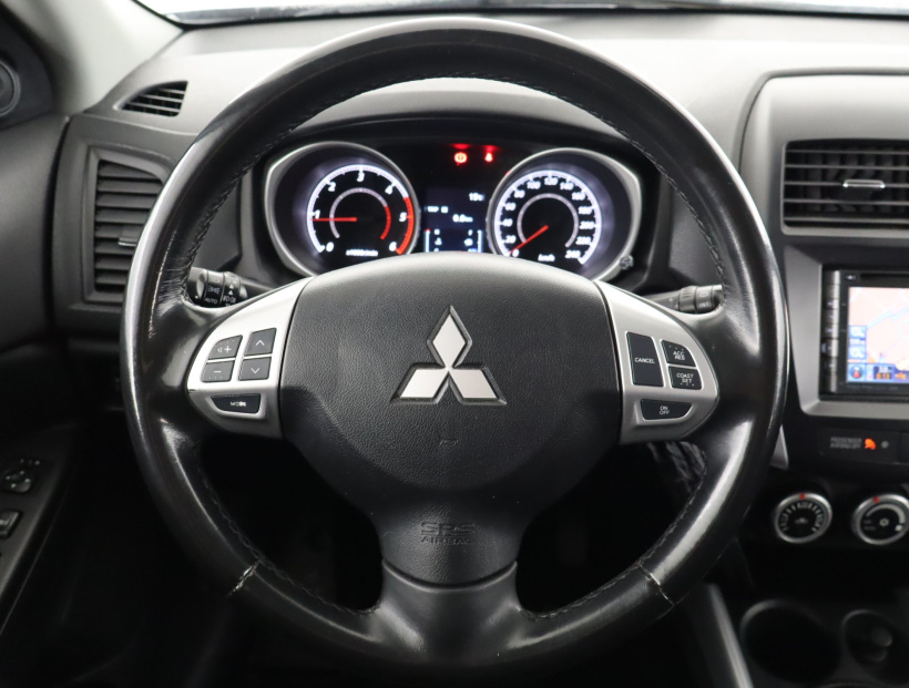 Mitsubishi ASX, 2011