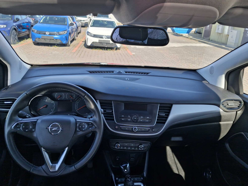 Opel Crossland, 2024