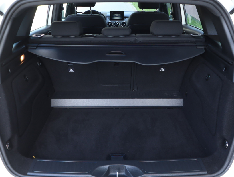 Mercedes-Benz B, 2015