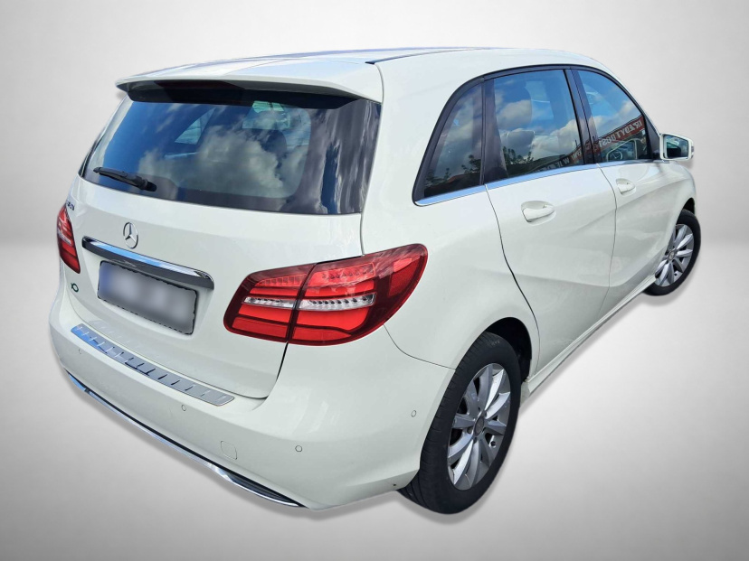 Mercedes-Benz B, 2015