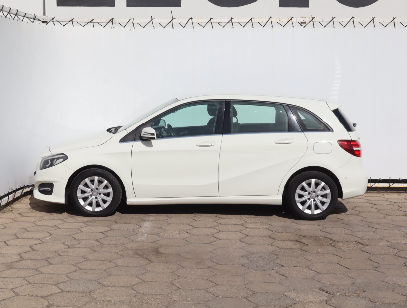 Mercedes-Benz B, 2015