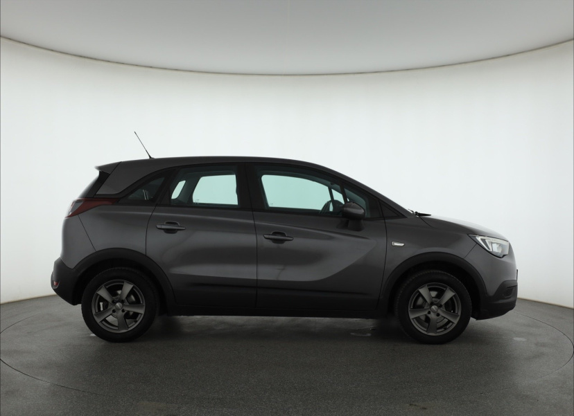 Opel Crossland, 2019