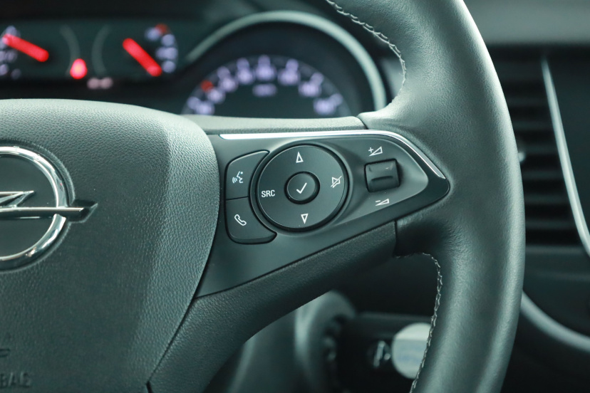 Opel Crossland, 2024