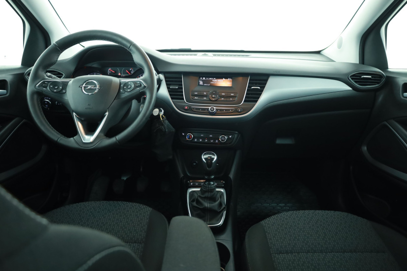 Opel Crossland, 2024