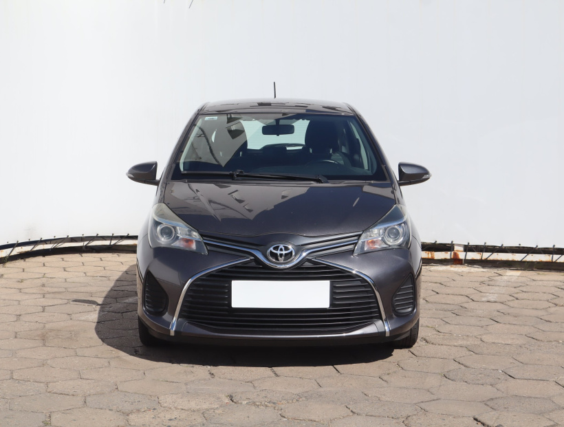 Toyota Yaris, 2015