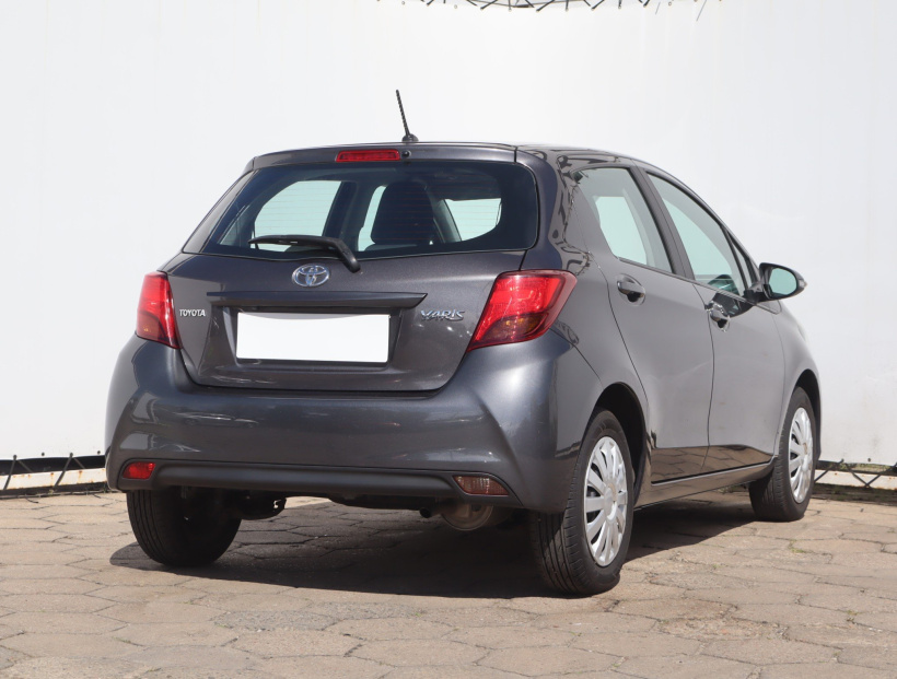 Toyota Yaris, 2015
