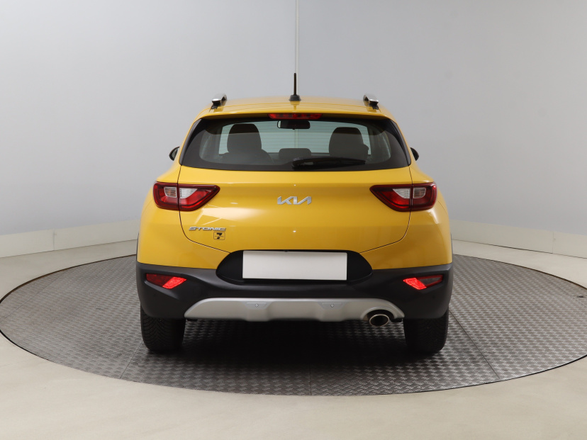 Kia Stonic, 2022