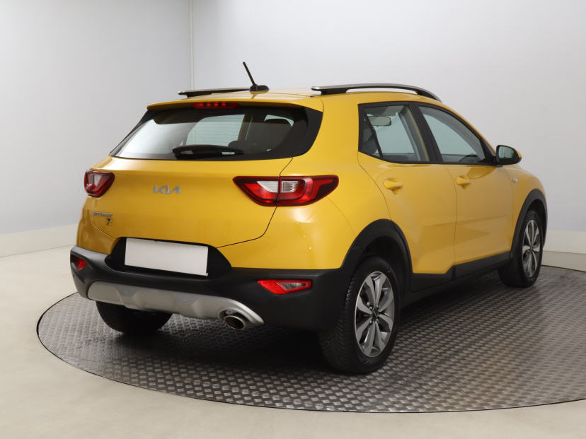 Kia Stonic, 2022