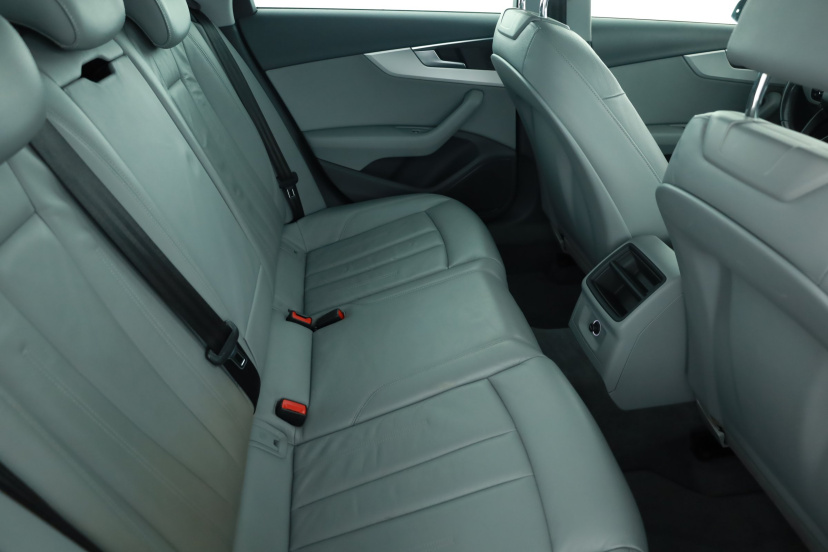 Audi A4, 2019