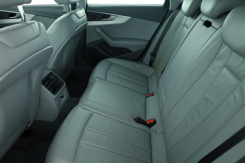 Audi A4, 2019