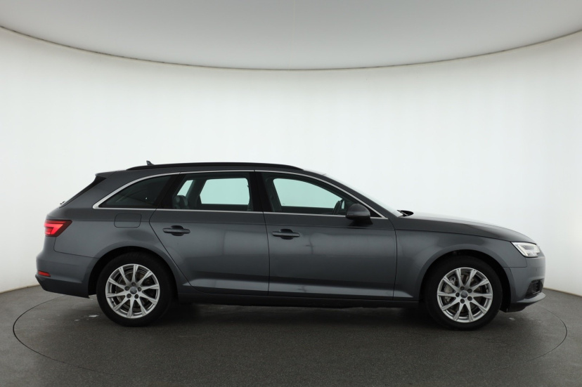 Audi A4, 2019