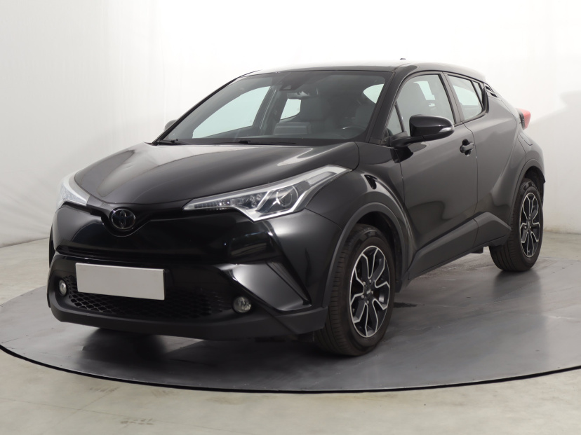 Toyota C-HR, 2018