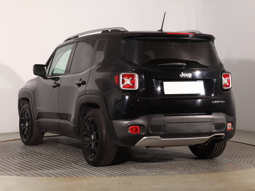 Jeep Renegade, 2015