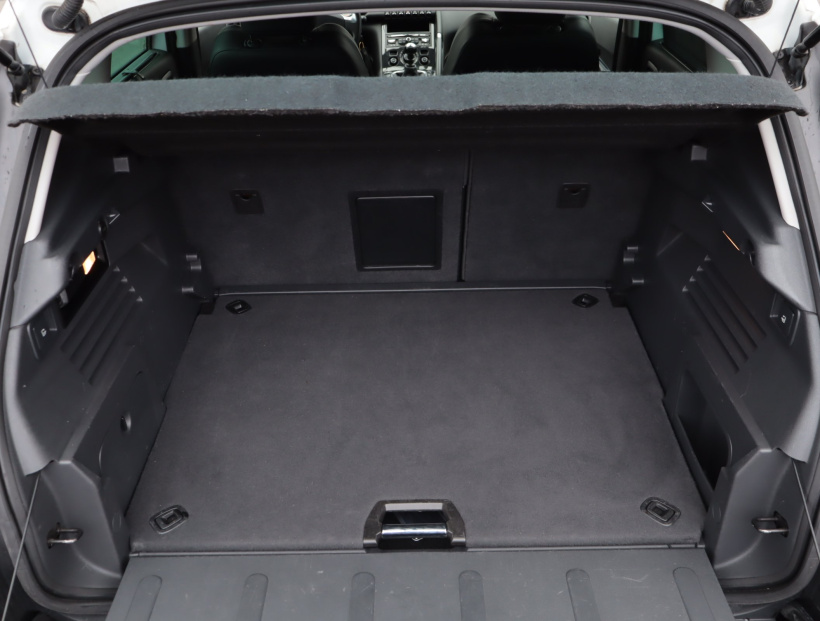 Peugeot 3008, 2015