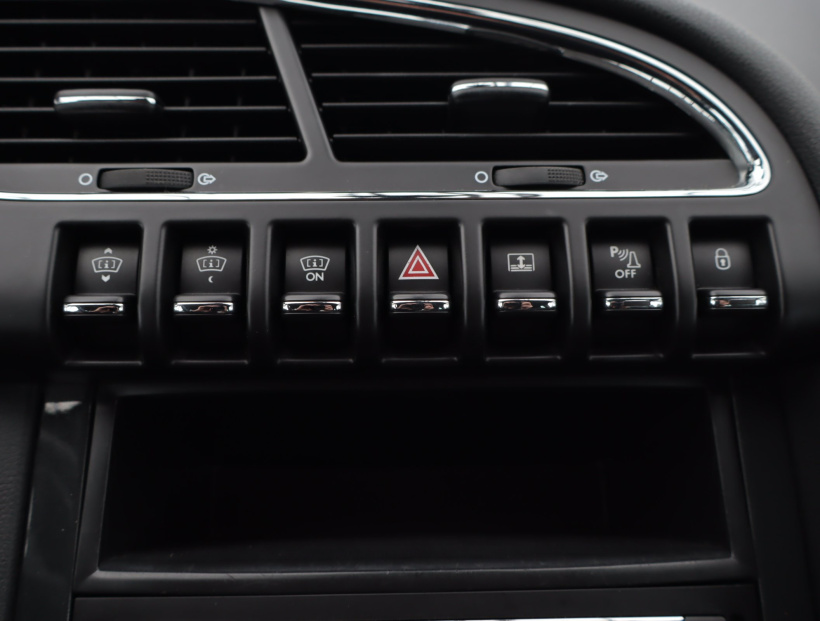 Peugeot 3008, 2015