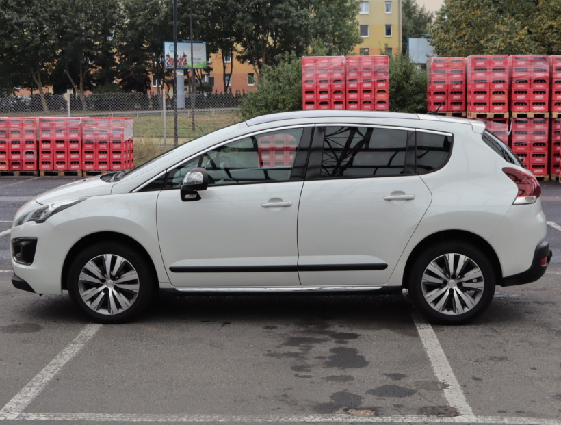 Peugeot 3008, 2015