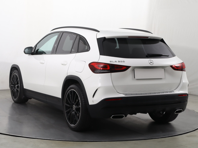 Mercedes-Benz GLA, 2020