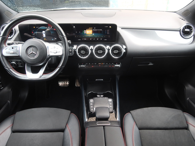 Mercedes-Benz GLA, 2020