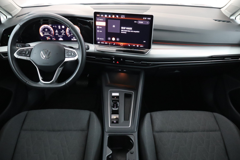 Volkswagen Golf, 2025