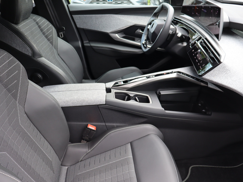 Peugeot 3008, 2025