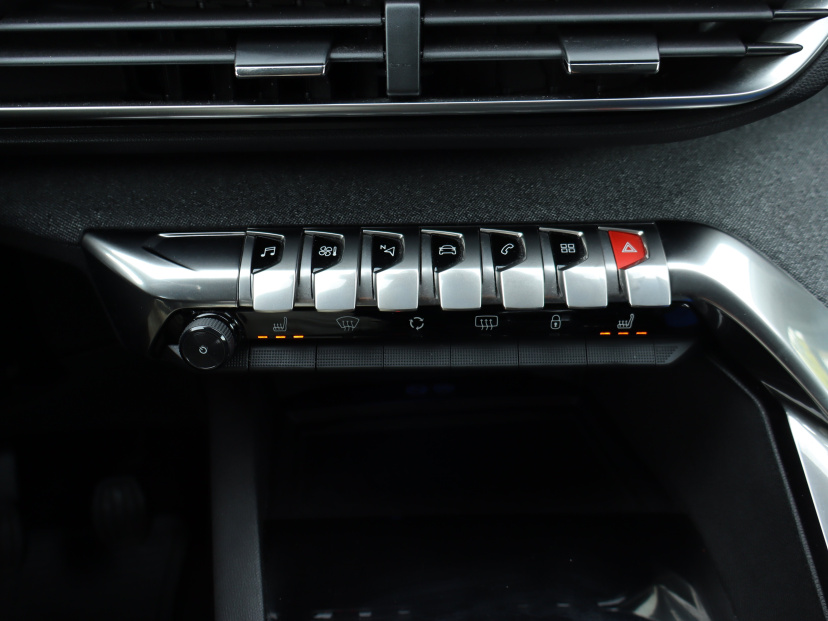 Peugeot 3008, 2019