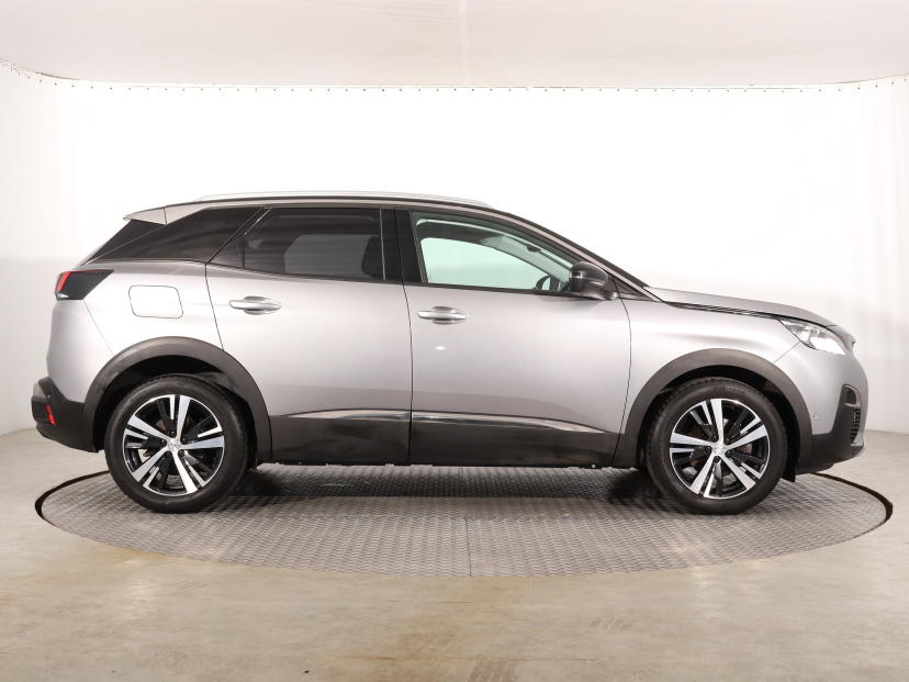 Peugeot 3008, 2019