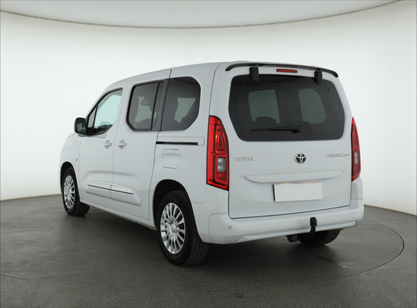 Toyota ProAce City Verso, 2023