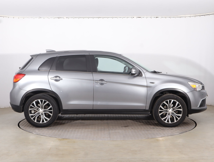 Mitsubishi ASX, 2017
