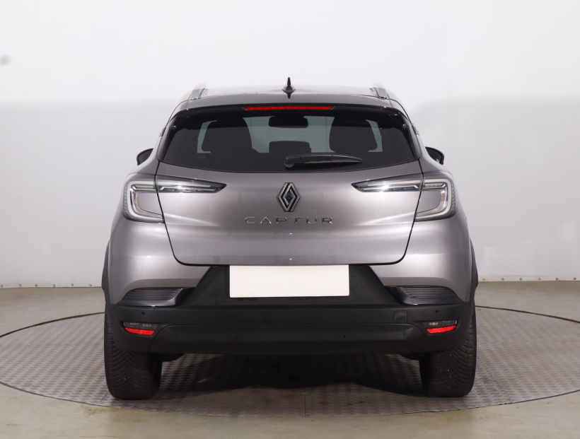 Renault Captur, 2024