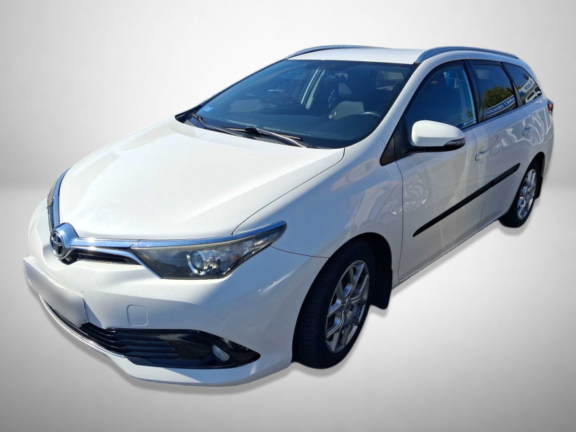 Toyota Auris, 2016