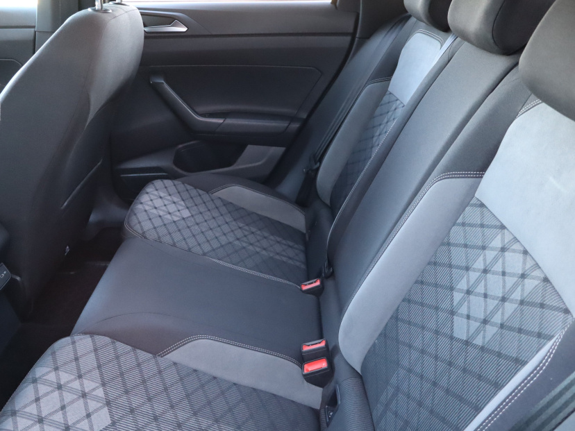 Volkswagen Taigo, 2021