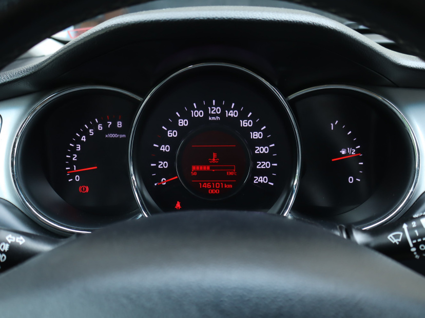 Kia Ceed, 2013
