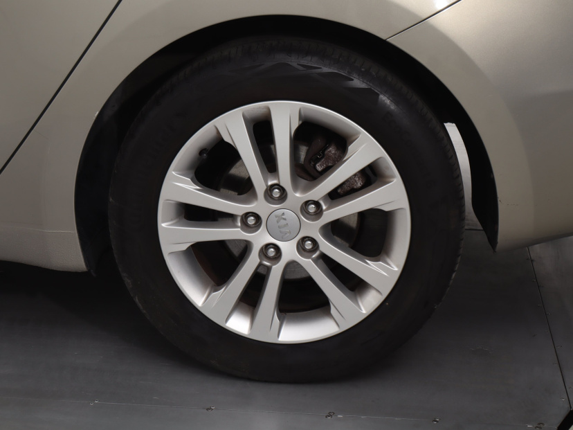 Kia Ceed, 2013
