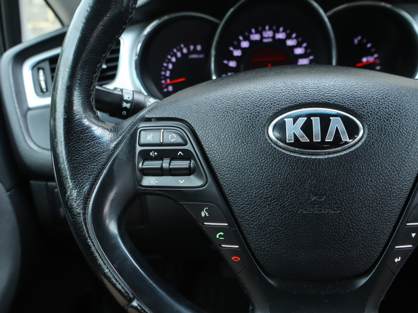 Kia Ceed, 2013