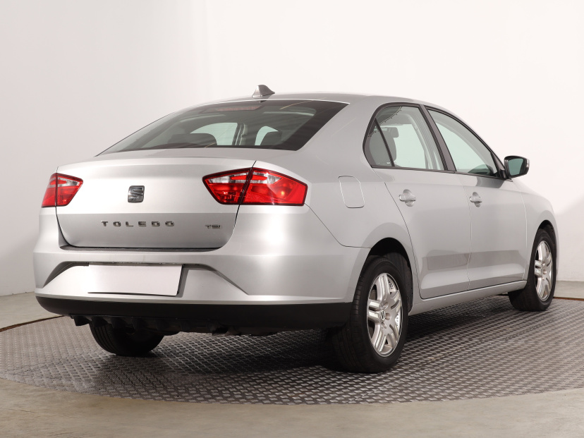 Seat Toledo, 2015