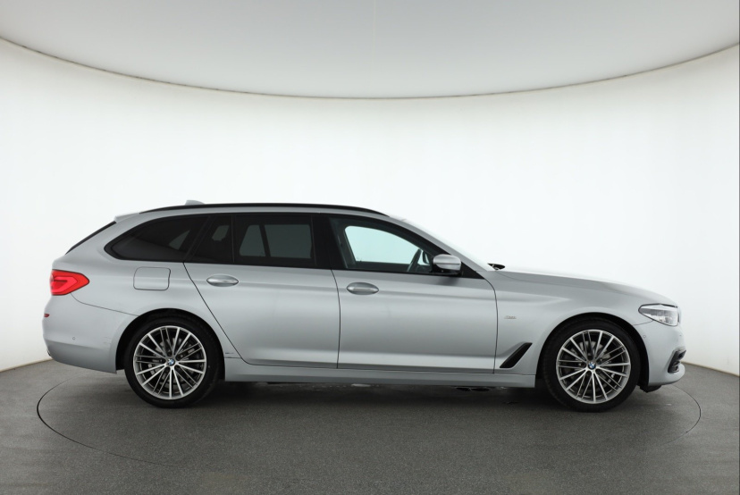 BMW 5, 2017