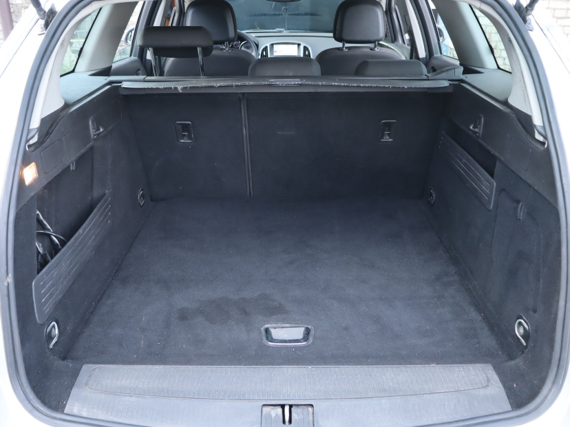 Opel Astra, 2013