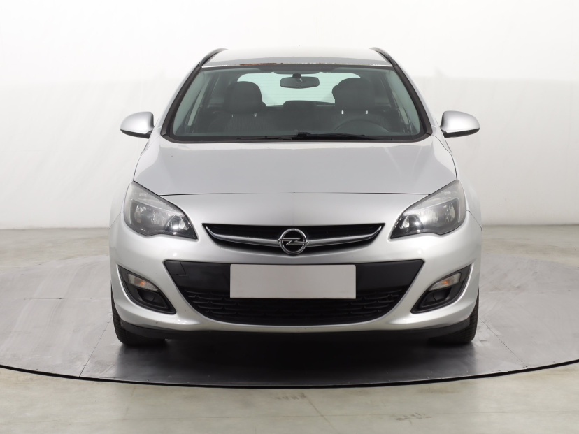 Opel Astra, 2013