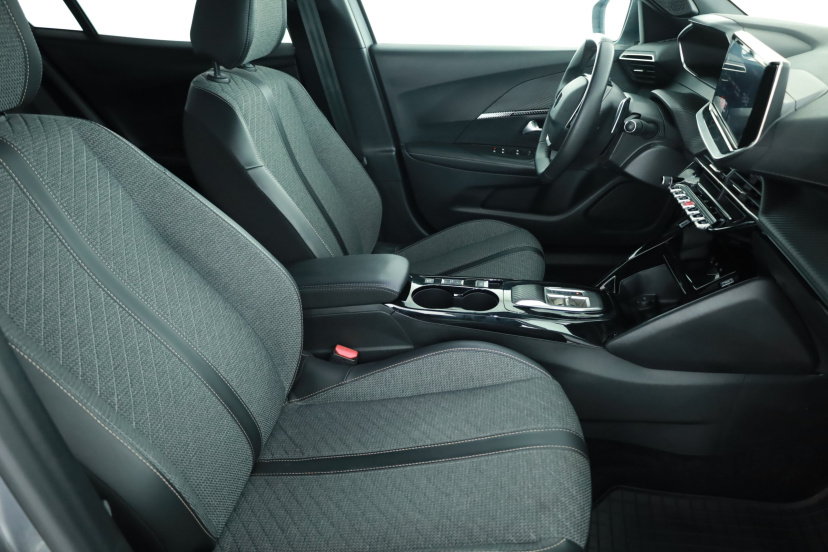 Peugeot 2008, 2024