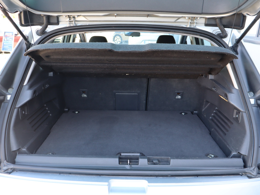 Peugeot 3008, 2010