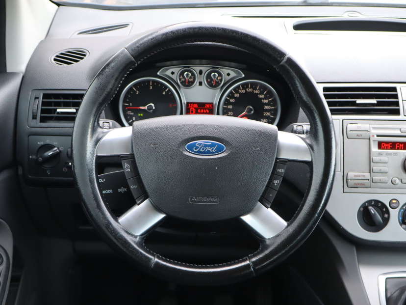 Ford Kuga, 2012