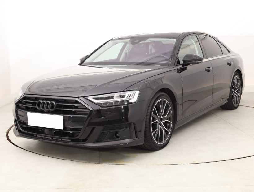Audi A8, 2019