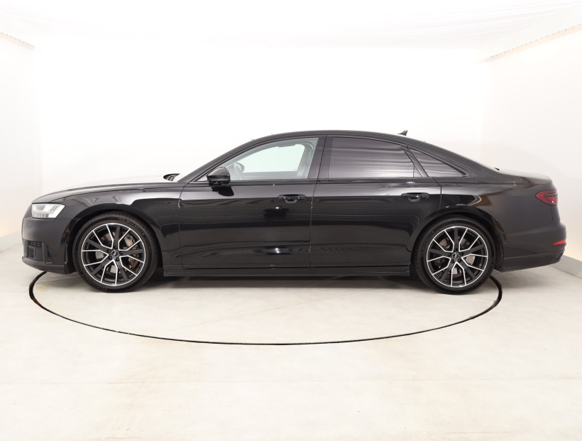 Audi A8, 2019