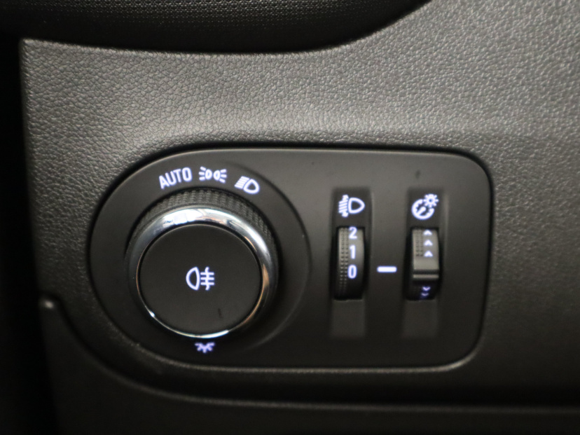 Opel Crossland, 2019