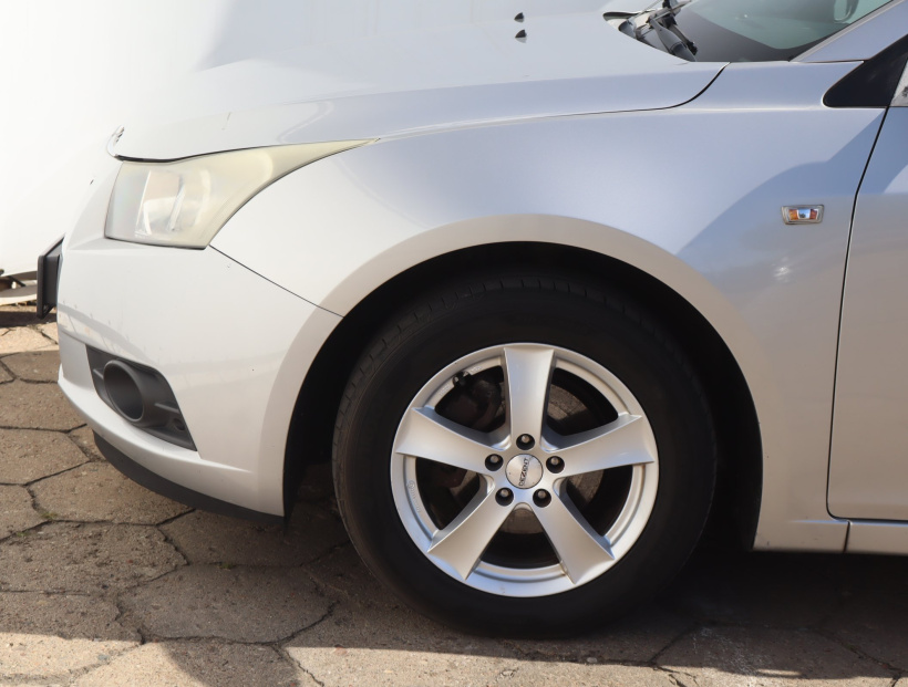 Chevrolet Cruze, 2009