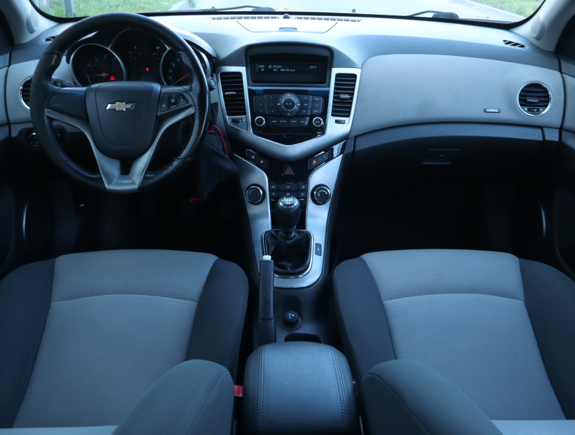 Chevrolet Cruze, 2009