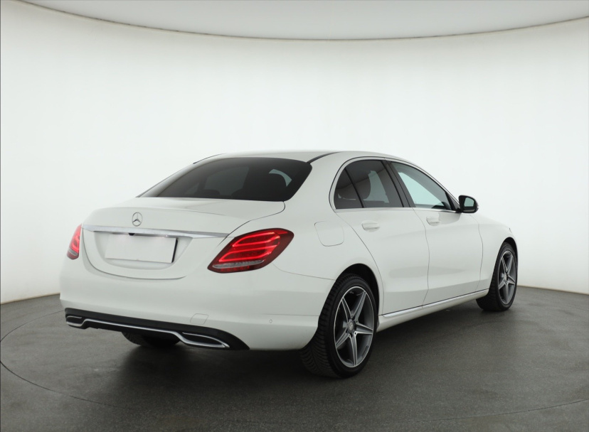 Mercedes-Benz C, 2017