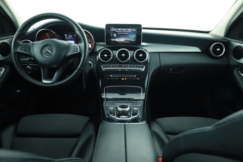 Mercedes-Benz C, 2017